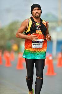 BIB: 42195, 47227, 195
                            <button type="button" onclick="openModal(7677040)" class="btn btn-primary btn-sm float-right btn-popup" data-toggle="modal" data-target=".modal-high-quality">
                        <i class="fas fa-shopping-cart"></i> Add to Cart
                    </button>
                                            <button type="button" onclick="isThisMe(7677040, true)" class="btn btn-success btn-sm float-right btn-popup btn-isme hidden" data-toggle="tooltip" data-placement="bottom" title="นี่คือรูปของคุณใช่ไหม คลิกที่นี่เพื่อเอาเข้าอัลบั้ม">
                        <i class="fas fa-plus"></i> Add to album
                    </button>
                    <button type="button" onclick="isThisMe(7677040, false)" class="btn btn-warning btn-sm float-right btn-popup btn-isnotme hidden">
                        <i class="fas fa-ban"></i> Remove from album
                    </button>