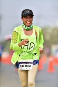 BIB: 42195, 48059, 12195
                            <button type="button" onclick="openModal(8268273)" class="btn btn-primary btn-sm float-right btn-popup" data-toggle="modal" data-target=".modal-high-quality">
                        <i class="fas fa-shopping-cart"></i> Add to Cart
                    </button>
                                            <button type="button" onclick="isThisMe(8268273, true)" class="btn btn-success btn-sm float-right btn-popup btn-isme hidden" data-toggle="tooltip" data-placement="bottom" title="นี่คือรูปของคุณใช่ไหม คลิกที่นี่เพื่อเอาเข้าอัลบั้ม">
                        <i class="fas fa-plus"></i> Add to album
                    </button>
                    <button type="button" onclick="isThisMe(8268273, false)" class="btn btn-warning btn-sm float-right btn-popup btn-isnotme hidden">
                        <i class="fas fa-ban"></i> Remove from album
                    </button>