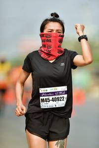 BIB: 42195, 40922
                            <button type="button" onclick="openModal(7645798)" class="btn btn-primary btn-sm float-right btn-popup" data-toggle="modal" data-target=".modal-high-quality">
                        <i class="fas fa-shopping-cart"></i> Add to Cart
                    </button>
                                            <button type="button" onclick="isThisMe(7645798, true)" class="btn btn-success btn-sm float-right btn-popup btn-isme hidden" data-toggle="tooltip" data-placement="bottom" title="นี่คือรูปของคุณใช่ไหม คลิกที่นี่เพื่อเอาเข้าอัลบั้ม">
                        <i class="fas fa-plus"></i> Add to album
                    </button>
                    <button type="button" onclick="isThisMe(7645798, false)" class="btn btn-warning btn-sm float-right btn-popup btn-isnotme hidden">
                        <i class="fas fa-ban"></i> Remove from album
                    </button>