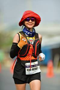 BIB: 42195, 40187
                            <button type="button" onclick="openModal(7610156)" class="btn btn-primary btn-sm float-right btn-popup" data-toggle="modal" data-target=".modal-high-quality">
                        <i class="fas fa-shopping-cart"></i> Add to Cart
                    </button>
                                            <button type="button" onclick="isThisMe(7610156, true)" class="btn btn-success btn-sm float-right btn-popup btn-isme hidden" data-toggle="tooltip" data-placement="bottom" title="นี่คือรูปของคุณใช่ไหม คลิกที่นี่เพื่อเอาเข้าอัลบั้ม">
                        <i class="fas fa-plus"></i> Add to album
                    </button>
                    <button type="button" onclick="isThisMe(7610156, false)" class="btn btn-warning btn-sm float-right btn-popup btn-isnotme hidden">
                        <i class="fas fa-ban"></i> Remove from album
                    </button>