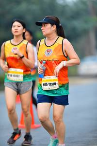 BIB: 15137, 17370
                            <button type="button" onclick="openModal(8621734)" class="btn btn-primary btn-sm float-right btn-popup" data-toggle="modal" data-target=".modal-high-quality">
                        <i class="fas fa-shopping-cart"></i> Add to Cart
                    </button>
                                            <button type="button" onclick="isThisMe(8621734, true)" class="btn btn-success btn-sm float-right btn-popup btn-isme hidden" data-toggle="tooltip" data-placement="bottom" title="นี่คือรูปของคุณใช่ไหม คลิกที่นี่เพื่อเอาเข้าอัลบั้ม">
                        <i class="fas fa-plus"></i> Add to album
                    </button>
                    <button type="button" onclick="isThisMe(8621734, false)" class="btn btn-warning btn-sm float-right btn-popup btn-isnotme hidden">
                        <i class="fas fa-ban"></i> Remove from album
                    </button>