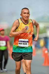 BIB: 195, 46470, 42195
                            <button type="button" onclick="openModal(8263780)" class="btn btn-primary btn-sm float-right btn-popup" data-toggle="modal" data-target=".modal-high-quality">
                        <i class="fas fa-shopping-cart"></i> Add to Cart
                    </button>
                                            <button type="button" onclick="isThisMe(8263780, true)" class="btn btn-success btn-sm float-right btn-popup btn-isme hidden" data-toggle="tooltip" data-placement="bottom" title="นี่คือรูปของคุณใช่ไหม คลิกที่นี่เพื่อเอาเข้าอัลบั้ม">
                        <i class="fas fa-plus"></i> Add to album
                    </button>
                    <button type="button" onclick="isThisMe(8263780, false)" class="btn btn-warning btn-sm float-right btn-popup btn-isnotme hidden">
                        <i class="fas fa-ban"></i> Remove from album
                    </button>