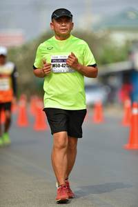 BIB: 421
                            <button type="button" onclick="openModal(8244077)" class="btn btn-primary btn-sm float-right btn-popup" data-toggle="modal" data-target=".modal-high-quality">
                        <i class="fas fa-shopping-cart"></i> Add to Cart
                    </button>
                                            <button type="button" onclick="isThisMe(8244077, true)" class="btn btn-success btn-sm float-right btn-popup btn-isme hidden" data-toggle="tooltip" data-placement="bottom" title="นี่คือรูปของคุณใช่ไหม คลิกที่นี่เพื่อเอาเข้าอัลบั้ม">
                        <i class="fas fa-plus"></i> Add to album
                    </button>
                    <button type="button" onclick="isThisMe(8244077, false)" class="btn btn-warning btn-sm float-right btn-popup btn-isnotme hidden">
                        <i class="fas fa-ban"></i> Remove from album
                    </button>