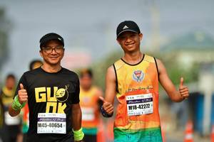 BIB: 4219, 42272, 195, 40654
                            <button type="button" onclick="openModal(8225856)" class="btn btn-primary btn-sm float-right btn-popup" data-toggle="modal" data-target=".modal-high-quality">
                        <i class="fas fa-shopping-cart"></i> Add to Cart
                    </button>
                                            <button type="button" onclick="isThisMe(8225856, true)" class="btn btn-success btn-sm float-right btn-popup btn-isme hidden" data-toggle="tooltip" data-placement="bottom" title="นี่คือรูปของคุณใช่ไหม คลิกที่นี่เพื่อเอาเข้าอัลบั้ม">
                        <i class="fas fa-plus"></i> Add to album
                    </button>
                    <button type="button" onclick="isThisMe(8225856, false)" class="btn btn-warning btn-sm float-right btn-popup btn-isnotme hidden">
                        <i class="fas fa-ban"></i> Remove from album
                    </button>
