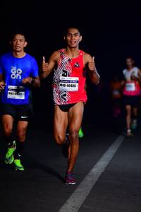 BIB: 40486, 405
                            <button type="button" onclick="openModal(8255679)" class="btn btn-primary btn-sm float-right btn-popup" data-toggle="modal" data-target=".modal-high-quality">
                        <i class="fas fa-shopping-cart"></i> Add to Cart
                    </button>
                                            <button type="button" onclick="isThisMe(8255679, true)" class="btn btn-success btn-sm float-right btn-popup btn-isme hidden" data-toggle="tooltip" data-placement="bottom" title="นี่คือรูปของคุณใช่ไหม คลิกที่นี่เพื่อเอาเข้าอัลบั้ม">
                        <i class="fas fa-plus"></i> Add to album
                    </button>
                    <button type="button" onclick="isThisMe(8255679, false)" class="btn btn-warning btn-sm float-right btn-popup btn-isnotme hidden">
                        <i class="fas fa-ban"></i> Remove from album
                    </button>