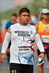 BIB: 421952, 43000, 42195
                            <button type="button" onclick="openModal(8182891)" class="btn btn-primary btn-sm float-right btn-popup" data-toggle="modal" data-target=".modal-high-quality">
                        <i class="fas fa-shopping-cart"></i> Add to Cart
                    </button>
                                            <button type="button" onclick="isThisMe(8182891, true)" class="btn btn-success btn-sm float-right btn-popup btn-isme hidden" data-toggle="tooltip" data-placement="bottom" title="นี่คือรูปของคุณใช่ไหม คลิกที่นี่เพื่อเอาเข้าอัลบั้ม">
                        <i class="fas fa-plus"></i> Add to album
                    </button>
                    <button type="button" onclick="isThisMe(8182891, false)" class="btn btn-warning btn-sm float-right btn-popup btn-isnotme hidden">
                        <i class="fas fa-ban"></i> Remove from album
                    </button>