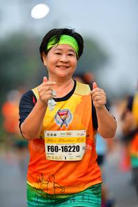 BIB: 102, 16220
                            <button type="button" onclick="openModal(8679542)" class="btn btn-primary btn-sm float-right btn-popup" data-toggle="modal" data-target=".modal-high-quality">
                        <i class="fas fa-shopping-cart"></i> Add to Cart
                    </button>
                                            <button type="button" onclick="isThisMe(8679542, true)" class="btn btn-success btn-sm float-right btn-popup btn-isme hidden" data-toggle="tooltip" data-placement="bottom" title="นี่คือรูปของคุณใช่ไหม คลิกที่นี่เพื่อเอาเข้าอัลบั้ม">
                        <i class="fas fa-plus"></i> Add to album
                    </button>
                    <button type="button" onclick="isThisMe(8679542, false)" class="btn btn-warning btn-sm float-right btn-popup btn-isnotme hidden">
                        <i class="fas fa-ban"></i> Remove from album
                    </button>