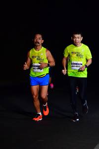 BIB: 40572
                            <button type="button" onclick="openModal(8258057)" class="btn btn-primary btn-sm float-right btn-popup" data-toggle="modal" data-target=".modal-high-quality">
                        <i class="fas fa-shopping-cart"></i> Add to Cart
                    </button>
                                            <button type="button" onclick="isThisMe(8258057, true)" class="btn btn-success btn-sm float-right btn-popup btn-isme hidden" data-toggle="tooltip" data-placement="bottom" title="นี่คือรูปของคุณใช่ไหม คลิกที่นี่เพื่อเอาเข้าอัลบั้ม">
                        <i class="fas fa-plus"></i> Add to album
                    </button>
                    <button type="button" onclick="isThisMe(8258057, false)" class="btn btn-warning btn-sm float-right btn-popup btn-isnotme hidden">
                        <i class="fas fa-ban"></i> Remove from album
                    </button>