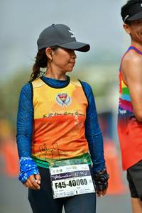 BIB: 1952, 40009, 421952
                            <button type="button" onclick="openModal(8257862)" class="btn btn-primary btn-sm float-right btn-popup" data-toggle="modal" data-target=".modal-high-quality">
                        <i class="fas fa-shopping-cart"></i> Add to Cart
                    </button>
                                            <button type="button" onclick="isThisMe(8257862, true)" class="btn btn-success btn-sm float-right btn-popup btn-isme hidden" data-toggle="tooltip" data-placement="bottom" title="นี่คือรูปของคุณใช่ไหม คลิกที่นี่เพื่อเอาเข้าอัลบั้ม">
                        <i class="fas fa-plus"></i> Add to album
                    </button>
                    <button type="button" onclick="isThisMe(8257862, false)" class="btn btn-warning btn-sm float-right btn-popup btn-isnotme hidden">
                        <i class="fas fa-ban"></i> Remove from album
                    </button>