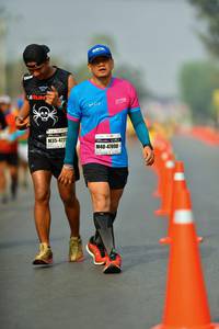 BIB: 4725, 47098
                            <button type="button" onclick="openModal(9003070)" class="btn btn-primary btn-sm float-right btn-popup" data-toggle="modal" data-target=".modal-high-quality">
                        <i class="fas fa-shopping-cart"></i> Add to Cart
                    </button>
                                            <button type="button" onclick="isThisMe(9003070, true)" class="btn btn-success btn-sm float-right btn-popup btn-isme hidden" data-toggle="tooltip" data-placement="bottom" title="นี่คือรูปของคุณใช่ไหม คลิกที่นี่เพื่อเอาเข้าอัลบั้ม">
                        <i class="fas fa-plus"></i> Add to album
                    </button>
                    <button type="button" onclick="isThisMe(9003070, false)" class="btn btn-warning btn-sm float-right btn-popup btn-isnotme hidden">
                        <i class="fas fa-ban"></i> Remove from album
                    </button>