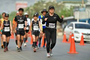 BIB: 46714
                            <button type="button" onclick="openModal(7708812)" class="btn btn-primary btn-sm float-right btn-popup" data-toggle="modal" data-target=".modal-high-quality">
                        <i class="fas fa-shopping-cart"></i> Add to Cart
                    </button>
                                            <button type="button" onclick="isThisMe(7708812, true)" class="btn btn-success btn-sm float-right btn-popup btn-isme hidden" data-toggle="tooltip" data-placement="bottom" title="นี่คือรูปของคุณใช่ไหม คลิกที่นี่เพื่อเอาเข้าอัลบั้ม">
                        <i class="fas fa-plus"></i> Add to album
                    </button>
                    <button type="button" onclick="isThisMe(7708812, false)" class="btn btn-warning btn-sm float-right btn-popup btn-isnotme hidden">
                        <i class="fas fa-ban"></i> Remove from album
                    </button>