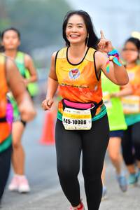 BIB: 10088
                            <button type="button" onclick="openModal(8646241)" class="btn btn-primary btn-sm float-right btn-popup" data-toggle="modal" data-target=".modal-high-quality">
                        <i class="fas fa-shopping-cart"></i> Add to Cart
                    </button>
                                            <button type="button" onclick="isThisMe(8646241, true)" class="btn btn-success btn-sm float-right btn-popup btn-isme hidden" data-toggle="tooltip" data-placement="bottom" title="นี่คือรูปของคุณใช่ไหม คลิกที่นี่เพื่อเอาเข้าอัลบั้ม">
                        <i class="fas fa-plus"></i> Add to album
                    </button>
                    <button type="button" onclick="isThisMe(8646241, false)" class="btn btn-warning btn-sm float-right btn-popup btn-isnotme hidden">
                        <i class="fas fa-ban"></i> Remove from album
                    </button>