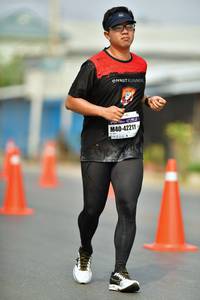 BIB: 42211
                            <button type="button" onclick="openModal(7606119)" class="btn btn-primary btn-sm float-right btn-popup" data-toggle="modal" data-target=".modal-high-quality">
                        <i class="fas fa-shopping-cart"></i> Add to Cart
                    </button>
                                            <button type="button" onclick="isThisMe(7606119, true)" class="btn btn-success btn-sm float-right btn-popup btn-isme hidden" data-toggle="tooltip" data-placement="bottom" title="นี่คือรูปของคุณใช่ไหม คลิกที่นี่เพื่อเอาเข้าอัลบั้ม">
                        <i class="fas fa-plus"></i> Add to album
                    </button>
                    <button type="button" onclick="isThisMe(7606119, false)" class="btn btn-warning btn-sm float-right btn-popup btn-isnotme hidden">
                        <i class="fas fa-ban"></i> Remove from album
                    </button>