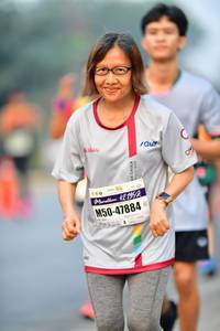 BIB: 421952, 47884
                            <button type="button" onclick="openModal(8686629)" class="btn btn-primary btn-sm float-right btn-popup" data-toggle="modal" data-target=".modal-high-quality">
                        <i class="fas fa-shopping-cart"></i> Add to Cart
                    </button>
                                            <button type="button" onclick="isThisMe(8686629, true)" class="btn btn-success btn-sm float-right btn-popup btn-isme hidden" data-toggle="tooltip" data-placement="bottom" title="นี่คือรูปของคุณใช่ไหม คลิกที่นี่เพื่อเอาเข้าอัลบั้ม">
                        <i class="fas fa-plus"></i> Add to album
                    </button>
                    <button type="button" onclick="isThisMe(8686629, false)" class="btn btn-warning btn-sm float-right btn-popup btn-isnotme hidden">
                        <i class="fas fa-ban"></i> Remove from album
                    </button>