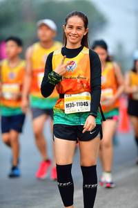 BIB: 11045
                            <button type="button" onclick="openModal(8642498)" class="btn btn-primary btn-sm float-right btn-popup" data-toggle="modal" data-target=".modal-high-quality">
                        <i class="fas fa-shopping-cart"></i> Add to Cart
                    </button>
                                            <button type="button" onclick="isThisMe(8642498, true)" class="btn btn-success btn-sm float-right btn-popup btn-isme hidden" data-toggle="tooltip" data-placement="bottom" title="นี่คือรูปของคุณใช่ไหม คลิกที่นี่เพื่อเอาเข้าอัลบั้ม">
                        <i class="fas fa-plus"></i> Add to album
                    </button>
                    <button type="button" onclick="isThisMe(8642498, false)" class="btn btn-warning btn-sm float-right btn-popup btn-isnotme hidden">
                        <i class="fas fa-ban"></i> Remove from album
                    </button>