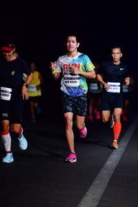 BIB: 84131, 48087
                            <button type="button" onclick="openModal(8250702)" class="btn btn-primary btn-sm float-right btn-popup" data-toggle="modal" data-target=".modal-high-quality">
                        <i class="fas fa-shopping-cart"></i> Add to Cart
                    </button>
                                            <button type="button" onclick="isThisMe(8250702, true)" class="btn btn-success btn-sm float-right btn-popup btn-isme hidden" data-toggle="tooltip" data-placement="bottom" title="นี่คือรูปของคุณใช่ไหม คลิกที่นี่เพื่อเอาเข้าอัลบั้ม">
                        <i class="fas fa-plus"></i> Add to album
                    </button>
                    <button type="button" onclick="isThisMe(8250702, false)" class="btn btn-warning btn-sm float-right btn-popup btn-isnotme hidden">
                        <i class="fas fa-ban"></i> Remove from album
                    </button>