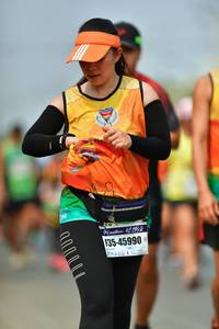 BIB: 42195, 45990, 12195
                            <button type="button" onclick="openModal(7503170)" class="btn btn-primary btn-sm float-right btn-popup" data-toggle="modal" data-target=".modal-high-quality">
                        <i class="fas fa-shopping-cart"></i> Add to Cart
                    </button>
                                            <button type="button" onclick="isThisMe(7503170, true)" class="btn btn-success btn-sm float-right btn-popup btn-isme hidden" data-toggle="tooltip" data-placement="bottom" title="นี่คือรูปของคุณใช่ไหม คลิกที่นี่เพื่อเอาเข้าอัลบั้ม">
                        <i class="fas fa-plus"></i> Add to album
                    </button>
                    <button type="button" onclick="isThisMe(7503170, false)" class="btn btn-warning btn-sm float-right btn-popup btn-isnotme hidden">
                        <i class="fas fa-ban"></i> Remove from album
                    </button>