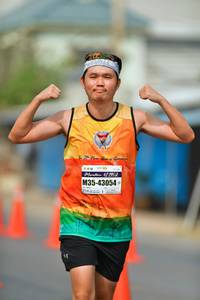 BIB: 12195, 43054
                            <button type="button" onclick="openModal(7898081)" class="btn btn-primary btn-sm float-right btn-popup" data-toggle="modal" data-target=".modal-high-quality">
                        <i class="fas fa-shopping-cart"></i> Add to Cart
                    </button>
                                            <button type="button" onclick="isThisMe(7898081, true)" class="btn btn-success btn-sm float-right btn-popup btn-isme hidden" data-toggle="tooltip" data-placement="bottom" title="นี่คือรูปของคุณใช่ไหม คลิกที่นี่เพื่อเอาเข้าอัลบั้ม">
                        <i class="fas fa-plus"></i> Add to album
                    </button>
                    <button type="button" onclick="isThisMe(7898081, false)" class="btn btn-warning btn-sm float-right btn-popup btn-isnotme hidden">
                        <i class="fas fa-ban"></i> Remove from album
                    </button>