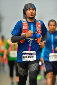 BIB: 42195, 46009
                            <button type="button" onclick="openModal(7614555)" class="btn btn-primary btn-sm float-right btn-popup" data-toggle="modal" data-target=".modal-high-quality">
                        <i class="fas fa-shopping-cart"></i> Add to Cart
                    </button>
                                            <button type="button" onclick="isThisMe(7614555, true)" class="btn btn-success btn-sm float-right btn-popup btn-isme hidden" data-toggle="tooltip" data-placement="bottom" title="นี่คือรูปของคุณใช่ไหม คลิกที่นี่เพื่อเอาเข้าอัลบั้ม">
                        <i class="fas fa-plus"></i> Add to album
                    </button>
                    <button type="button" onclick="isThisMe(7614555, false)" class="btn btn-warning btn-sm float-right btn-popup btn-isnotme hidden">
                        <i class="fas fa-ban"></i> Remove from album
                    </button>