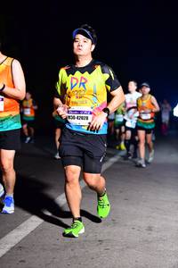 BIB: 2222, 42028
                            <button type="button" onclick="openModal(8281743)" class="btn btn-primary btn-sm float-right btn-popup" data-toggle="modal" data-target=".modal-high-quality">
                        <i class="fas fa-shopping-cart"></i> Add to Cart
                    </button>
                                            <button type="button" onclick="isThisMe(8281743, true)" class="btn btn-success btn-sm float-right btn-popup btn-isme hidden" data-toggle="tooltip" data-placement="bottom" title="นี่คือรูปของคุณใช่ไหม คลิกที่นี่เพื่อเอาเข้าอัลบั้ม">
                        <i class="fas fa-plus"></i> Add to album
                    </button>
                    <button type="button" onclick="isThisMe(8281743, false)" class="btn btn-warning btn-sm float-right btn-popup btn-isnotme hidden">
                        <i class="fas fa-ban"></i> Remove from album
                    </button>