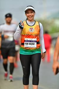 BIB: 4219, 45282
                            <button type="button" onclick="openModal(9290914)" class="btn btn-primary btn-sm float-right btn-popup" data-toggle="modal" data-target=".modal-high-quality">
                        <i class="fas fa-shopping-cart"></i> Add to Cart
                    </button>
                                            <button type="button" onclick="isThisMe(9290914, true)" class="btn btn-success btn-sm float-right btn-popup btn-isme hidden" data-toggle="tooltip" data-placement="bottom" title="นี่คือรูปของคุณใช่ไหม คลิกที่นี่เพื่อเอาเข้าอัลบั้ม">
                        <i class="fas fa-plus"></i> Add to album
                    </button>
                    <button type="button" onclick="isThisMe(9290914, false)" class="btn btn-warning btn-sm float-right btn-popup btn-isnotme hidden">
                        <i class="fas fa-ban"></i> Remove from album
                    </button>