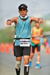 BIB: 1952, 45757
                            <button type="button" onclick="openModal(7449299)" class="btn btn-primary btn-sm float-right btn-popup" data-toggle="modal" data-target=".modal-high-quality">
                        <i class="fas fa-shopping-cart"></i> Add to Cart
                    </button>
                                            <button type="button" onclick="isThisMe(7449299, true)" class="btn btn-success btn-sm float-right btn-popup btn-isme hidden" data-toggle="tooltip" data-placement="bottom" title="นี่คือรูปของคุณใช่ไหม คลิกที่นี่เพื่อเอาเข้าอัลบั้ม">
                        <i class="fas fa-plus"></i> Add to album
                    </button>
                    <button type="button" onclick="isThisMe(7449299, false)" class="btn btn-warning btn-sm float-right btn-popup btn-isnotme hidden">
                        <i class="fas fa-ban"></i> Remove from album
                    </button>