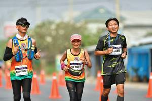 BIB: 46475, 45079, 41676
                            <button type="button" onclick="openModal(8211424)" class="btn btn-primary btn-sm float-right btn-popup" data-toggle="modal" data-target=".modal-high-quality">
                        <i class="fas fa-shopping-cart"></i> Add to Cart
                    </button>
                                            <button type="button" onclick="isThisMe(8211424, true)" class="btn btn-success btn-sm float-right btn-popup btn-isme hidden" data-toggle="tooltip" data-placement="bottom" title="นี่คือรูปของคุณใช่ไหม คลิกที่นี่เพื่อเอาเข้าอัลบั้ม">
                        <i class="fas fa-plus"></i> Add to album
                    </button>
                    <button type="button" onclick="isThisMe(8211424, false)" class="btn btn-warning btn-sm float-right btn-popup btn-isnotme hidden">
                        <i class="fas fa-ban"></i> Remove from album
                    </button>