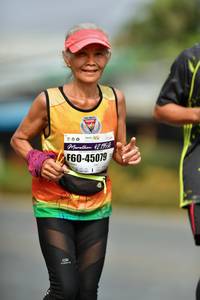 BIB: 42192, 45079, 4219
                            <button type="button" onclick="openModal(8215730)" class="btn btn-primary btn-sm float-right btn-popup" data-toggle="modal" data-target=".modal-high-quality">
                        <i class="fas fa-shopping-cart"></i> Add to Cart
                    </button>
                                            <button type="button" onclick="isThisMe(8215730, true)" class="btn btn-success btn-sm float-right btn-popup btn-isme hidden" data-toggle="tooltip" data-placement="bottom" title="นี่คือรูปของคุณใช่ไหม คลิกที่นี่เพื่อเอาเข้าอัลบั้ม">
                        <i class="fas fa-plus"></i> Add to album
                    </button>
                    <button type="button" onclick="isThisMe(8215730, false)" class="btn btn-warning btn-sm float-right btn-popup btn-isnotme hidden">
                        <i class="fas fa-ban"></i> Remove from album
                    </button>