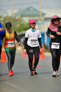 BIB: 40512, 40305, 10206
                            <button type="button" onclick="openModal(8243736)" class="btn btn-primary btn-sm float-right btn-popup" data-toggle="modal" data-target=".modal-high-quality">
                        <i class="fas fa-shopping-cart"></i> Add to Cart
                    </button>
                                            <button type="button" onclick="isThisMe(8243736, true)" class="btn btn-success btn-sm float-right btn-popup btn-isme hidden" data-toggle="tooltip" data-placement="bottom" title="นี่คือรูปของคุณใช่ไหม คลิกที่นี่เพื่อเอาเข้าอัลบั้ม">
                        <i class="fas fa-plus"></i> Add to album
                    </button>
                    <button type="button" onclick="isThisMe(8243736, false)" class="btn btn-warning btn-sm float-right btn-popup btn-isnotme hidden">
                        <i class="fas fa-ban"></i> Remove from album
                    </button>