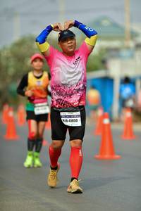 BIB: 41650
                            <button type="button" onclick="openModal(8182172)" class="btn btn-primary btn-sm float-right btn-popup" data-toggle="modal" data-target=".modal-high-quality">
                        <i class="fas fa-shopping-cart"></i> Add to Cart
                    </button>
                                            <button type="button" onclick="isThisMe(8182172, true)" class="btn btn-success btn-sm float-right btn-popup btn-isme hidden" data-toggle="tooltip" data-placement="bottom" title="นี่คือรูปของคุณใช่ไหม คลิกที่นี่เพื่อเอาเข้าอัลบั้ม">
                        <i class="fas fa-plus"></i> Add to album
                    </button>
                    <button type="button" onclick="isThisMe(8182172, false)" class="btn btn-warning btn-sm float-right btn-popup btn-isnotme hidden">
                        <i class="fas fa-ban"></i> Remove from album
                    </button>