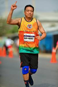 BIB: 4219, 48502, 42195
                            <button type="button" onclick="openModal(8267426)" class="btn btn-primary btn-sm float-right btn-popup" data-toggle="modal" data-target=".modal-high-quality">
                        <i class="fas fa-shopping-cart"></i> Add to Cart
                    </button>
                                            <button type="button" onclick="isThisMe(8267426, true)" class="btn btn-success btn-sm float-right btn-popup btn-isme hidden" data-toggle="tooltip" data-placement="bottom" title="นี่คือรูปของคุณใช่ไหม คลิกที่นี่เพื่อเอาเข้าอัลบั้ม">
                        <i class="fas fa-plus"></i> Add to album
                    </button>
                    <button type="button" onclick="isThisMe(8267426, false)" class="btn btn-warning btn-sm float-right btn-popup btn-isnotme hidden">
                        <i class="fas fa-ban"></i> Remove from album
                    </button>