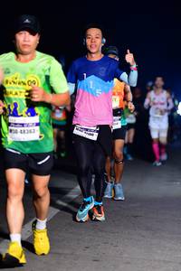 BIB: 41106, 48363
                            <button type="button" onclick="openModal(8282165)" class="btn btn-primary btn-sm float-right btn-popup" data-toggle="modal" data-target=".modal-high-quality">
                        <i class="fas fa-shopping-cart"></i> Add to Cart
                    </button>
                                            <button type="button" onclick="isThisMe(8282165, true)" class="btn btn-success btn-sm float-right btn-popup btn-isme hidden" data-toggle="tooltip" data-placement="bottom" title="นี่คือรูปของคุณใช่ไหม คลิกที่นี่เพื่อเอาเข้าอัลบั้ม">
                        <i class="fas fa-plus"></i> Add to album
                    </button>
                    <button type="button" onclick="isThisMe(8282165, false)" class="btn btn-warning btn-sm float-right btn-popup btn-isnotme hidden">
                        <i class="fas fa-ban"></i> Remove from album
                    </button>