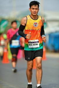 BIB: 1219, 46786
                            <button type="button" onclick="openModal(7852101)" class="btn btn-primary btn-sm float-right btn-popup" data-toggle="modal" data-target=".modal-high-quality">
                        <i class="fas fa-shopping-cart"></i> Add to Cart
                    </button>
                                            <button type="button" onclick="isThisMe(7852101, true)" class="btn btn-success btn-sm float-right btn-popup btn-isme hidden" data-toggle="tooltip" data-placement="bottom" title="นี่คือรูปของคุณใช่ไหม คลิกที่นี่เพื่อเอาเข้าอัลบั้ม">
                        <i class="fas fa-plus"></i> Add to album
                    </button>
                    <button type="button" onclick="isThisMe(7852101, false)" class="btn btn-warning btn-sm float-right btn-popup btn-isnotme hidden">
                        <i class="fas fa-ban"></i> Remove from album
                    </button>