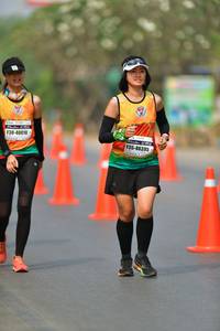 BIB: 40010, 40395
                            <button type="button" onclick="openModal(7932855)" class="btn btn-primary btn-sm float-right btn-popup" data-toggle="modal" data-target=".modal-high-quality">
                        <i class="fas fa-shopping-cart"></i> Add to Cart
                    </button>
                                            <button type="button" onclick="isThisMe(7932855, true)" class="btn btn-success btn-sm float-right btn-popup btn-isme hidden" data-toggle="tooltip" data-placement="bottom" title="นี่คือรูปของคุณใช่ไหม คลิกที่นี่เพื่อเอาเข้าอัลบั้ม">
                        <i class="fas fa-plus"></i> Add to album
                    </button>
                    <button type="button" onclick="isThisMe(7932855, false)" class="btn btn-warning btn-sm float-right btn-popup btn-isnotme hidden">
                        <i class="fas fa-ban"></i> Remove from album
                    </button>