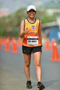 BIB: 42195, 40527, 421
                            <button type="button" onclick="openModal(8312715)" class="btn btn-primary btn-sm float-right btn-popup" data-toggle="modal" data-target=".modal-high-quality">
                        <i class="fas fa-shopping-cart"></i> Add to Cart
                    </button>
                                            <button type="button" onclick="isThisMe(8312715, true)" class="btn btn-success btn-sm float-right btn-popup btn-isme hidden" data-toggle="tooltip" data-placement="bottom" title="นี่คือรูปของคุณใช่ไหม คลิกที่นี่เพื่อเอาเข้าอัลบั้ม">
                        <i class="fas fa-plus"></i> Add to album
                    </button>
                    <button type="button" onclick="isThisMe(8312715, false)" class="btn btn-warning btn-sm float-right btn-popup btn-isnotme hidden">
                        <i class="fas fa-ban"></i> Remove from album
                    </button>