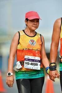 BIB: 42195, 40301, 421952
                            <button type="button" onclick="openModal(7684691)" class="btn btn-primary btn-sm float-right btn-popup" data-toggle="modal" data-target=".modal-high-quality">
                        <i class="fas fa-shopping-cart"></i> Add to Cart
                    </button>
                                            <button type="button" onclick="isThisMe(7684691, true)" class="btn btn-success btn-sm float-right btn-popup btn-isme hidden" data-toggle="tooltip" data-placement="bottom" title="นี่คือรูปของคุณใช่ไหม คลิกที่นี่เพื่อเอาเข้าอัลบั้ม">
                        <i class="fas fa-plus"></i> Add to album
                    </button>
                    <button type="button" onclick="isThisMe(7684691, false)" class="btn btn-warning btn-sm float-right btn-popup btn-isnotme hidden">
                        <i class="fas fa-ban"></i> Remove from album
                    </button>