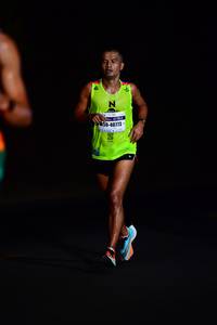 BIB: 40713
                            <button type="button" onclick="openModal(8253728)" class="btn btn-primary btn-sm float-right btn-popup" data-toggle="modal" data-target=".modal-high-quality">
                        <i class="fas fa-shopping-cart"></i> Add to Cart
                    </button>
                                            <button type="button" onclick="isThisMe(8253728, true)" class="btn btn-success btn-sm float-right btn-popup btn-isme hidden" data-toggle="tooltip" data-placement="bottom" title="นี่คือรูปของคุณใช่ไหม คลิกที่นี่เพื่อเอาเข้าอัลบั้ม">
                        <i class="fas fa-plus"></i> Add to album
                    </button>
                    <button type="button" onclick="isThisMe(8253728, false)" class="btn btn-warning btn-sm float-right btn-popup btn-isnotme hidden">
                        <i class="fas fa-ban"></i> Remove from album
                    </button>