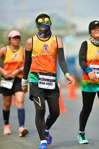 BIB: 41532
                            <button type="button" onclick="openModal(7896679)" class="btn btn-primary btn-sm float-right btn-popup" data-toggle="modal" data-target=".modal-high-quality">
                        <i class="fas fa-shopping-cart"></i> Add to Cart
                    </button>
                                            <button type="button" onclick="isThisMe(7896679, true)" class="btn btn-success btn-sm float-right btn-popup btn-isme hidden" data-toggle="tooltip" data-placement="bottom" title="นี่คือรูปของคุณใช่ไหม คลิกที่นี่เพื่อเอาเข้าอัลบั้ม">
                        <i class="fas fa-plus"></i> Add to album
                    </button>
                    <button type="button" onclick="isThisMe(7896679, false)" class="btn btn-warning btn-sm float-right btn-popup btn-isnotme hidden">
                        <i class="fas fa-ban"></i> Remove from album
                    </button>