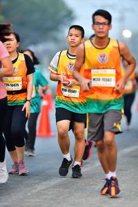 BIB: 15501, 10425
                            <button type="button" onclick="openModal(8544929)" class="btn btn-primary btn-sm float-right btn-popup" data-toggle="modal" data-target=".modal-high-quality">
                        <i class="fas fa-shopping-cart"></i> Add to Cart
                    </button>
                                            <button type="button" onclick="isThisMe(8544929, true)" class="btn btn-success btn-sm float-right btn-popup btn-isme hidden" data-toggle="tooltip" data-placement="bottom" title="นี่คือรูปของคุณใช่ไหม คลิกที่นี่เพื่อเอาเข้าอัลบั้ม">
                        <i class="fas fa-plus"></i> Add to album
                    </button>
                    <button type="button" onclick="isThisMe(8544929, false)" class="btn btn-warning btn-sm float-right btn-popup btn-isnotme hidden">
                        <i class="fas fa-ban"></i> Remove from album
                    </button>
