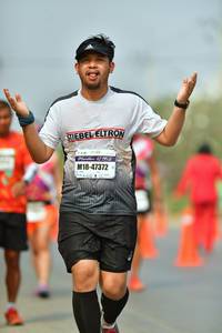 BIB: 47372
                            <button type="button" onclick="openModal(9290932)" class="btn btn-primary btn-sm float-right btn-popup" data-toggle="modal" data-target=".modal-high-quality">
                        <i class="fas fa-shopping-cart"></i> Add to Cart
                    </button>
                                            <button type="button" onclick="isThisMe(9290932, true)" class="btn btn-success btn-sm float-right btn-popup btn-isme hidden" data-toggle="tooltip" data-placement="bottom" title="นี่คือรูปของคุณใช่ไหม คลิกที่นี่เพื่อเอาเข้าอัลบั้ม">
                        <i class="fas fa-plus"></i> Add to album
                    </button>
                    <button type="button" onclick="isThisMe(9290932, false)" class="btn btn-warning btn-sm float-right btn-popup btn-isnotme hidden">
                        <i class="fas fa-ban"></i> Remove from album
                    </button>