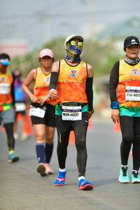 BIB: 4073, 41532
                            <button type="button" onclick="openModal(7895753)" class="btn btn-primary btn-sm float-right btn-popup" data-toggle="modal" data-target=".modal-high-quality">
                        <i class="fas fa-shopping-cart"></i> Add to Cart
                    </button>
                                            <button type="button" onclick="isThisMe(7895753, true)" class="btn btn-success btn-sm float-right btn-popup btn-isme hidden" data-toggle="tooltip" data-placement="bottom" title="นี่คือรูปของคุณใช่ไหม คลิกที่นี่เพื่อเอาเข้าอัลบั้ม">
                        <i class="fas fa-plus"></i> Add to album
                    </button>
                    <button type="button" onclick="isThisMe(7895753, false)" class="btn btn-warning btn-sm float-right btn-popup btn-isnotme hidden">
                        <i class="fas fa-ban"></i> Remove from album
                    </button>