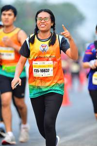 BIB: 102, 10837
                            <button type="button" onclick="openModal(8639561)" class="btn btn-primary btn-sm float-right btn-popup" data-toggle="modal" data-target=".modal-high-quality">
                        <i class="fas fa-shopping-cart"></i> Add to Cart
                    </button>
                                            <button type="button" onclick="isThisMe(8639561, true)" class="btn btn-success btn-sm float-right btn-popup btn-isme hidden" data-toggle="tooltip" data-placement="bottom" title="นี่คือรูปของคุณใช่ไหม คลิกที่นี่เพื่อเอาเข้าอัลบั้ม">
                        <i class="fas fa-plus"></i> Add to album
                    </button>
                    <button type="button" onclick="isThisMe(8639561, false)" class="btn btn-warning btn-sm float-right btn-popup btn-isnotme hidden">
                        <i class="fas fa-ban"></i> Remove from album
                    </button>