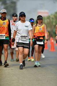 BIB: 46346, 47348, 46168
                            <button type="button" onclick="openModal(7714895)" class="btn btn-primary btn-sm float-right btn-popup" data-toggle="modal" data-target=".modal-high-quality">
                        <i class="fas fa-shopping-cart"></i> Add to Cart
                    </button>
                                            <button type="button" onclick="isThisMe(7714895, true)" class="btn btn-success btn-sm float-right btn-popup btn-isme hidden" data-toggle="tooltip" data-placement="bottom" title="นี่คือรูปของคุณใช่ไหม คลิกที่นี่เพื่อเอาเข้าอัลบั้ม">
                        <i class="fas fa-plus"></i> Add to album
                    </button>
                    <button type="button" onclick="isThisMe(7714895, false)" class="btn btn-warning btn-sm float-right btn-popup btn-isnotme hidden">
                        <i class="fas fa-ban"></i> Remove from album
                    </button>