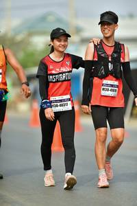 BIB: 41619, 40317
                            <button type="button" onclick="openModal(7684051)" class="btn btn-primary btn-sm float-right btn-popup" data-toggle="modal" data-target=".modal-high-quality">
                        <i class="fas fa-shopping-cart"></i> Add to Cart
                    </button>
                                            <button type="button" onclick="isThisMe(7684051, true)" class="btn btn-success btn-sm float-right btn-popup btn-isme hidden" data-toggle="tooltip" data-placement="bottom" title="นี่คือรูปของคุณใช่ไหม คลิกที่นี่เพื่อเอาเข้าอัลบั้ม">
                        <i class="fas fa-plus"></i> Add to album
                    </button>
                    <button type="button" onclick="isThisMe(7684051, false)" class="btn btn-warning btn-sm float-right btn-popup btn-isnotme hidden">
                        <i class="fas fa-ban"></i> Remove from album
                    </button>