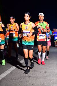 BIB: 405, 41321
                            <button type="button" onclick="openModal(8290050)" class="btn btn-primary btn-sm float-right btn-popup" data-toggle="modal" data-target=".modal-high-quality">
                        <i class="fas fa-shopping-cart"></i> Add to Cart
                    </button>
                                            <button type="button" onclick="isThisMe(8290050, true)" class="btn btn-success btn-sm float-right btn-popup btn-isme hidden" data-toggle="tooltip" data-placement="bottom" title="นี่คือรูปของคุณใช่ไหม คลิกที่นี่เพื่อเอาเข้าอัลบั้ม">
                        <i class="fas fa-plus"></i> Add to album
                    </button>
                    <button type="button" onclick="isThisMe(8290050, false)" class="btn btn-warning btn-sm float-right btn-popup btn-isnotme hidden">
                        <i class="fas fa-ban"></i> Remove from album
                    </button>