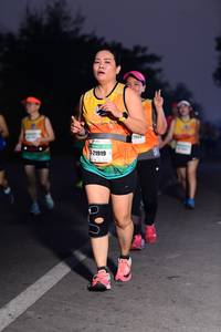 BIB: 798, 21919
                            <button type="button" onclick="openModal(8532599)" class="btn btn-primary btn-sm float-right btn-popup" data-toggle="modal" data-target=".modal-high-quality">
                        <i class="fas fa-shopping-cart"></i> Add to Cart
                    </button>
                                            <button type="button" onclick="isThisMe(8532599, true)" class="btn btn-success btn-sm float-right btn-popup btn-isme hidden" data-toggle="tooltip" data-placement="bottom" title="นี่คือรูปของคุณใช่ไหม คลิกที่นี่เพื่อเอาเข้าอัลบั้ม">
                        <i class="fas fa-plus"></i> Add to album
                    </button>
                    <button type="button" onclick="isThisMe(8532599, false)" class="btn btn-warning btn-sm float-right btn-popup btn-isnotme hidden">
                        <i class="fas fa-ban"></i> Remove from album
                    </button>