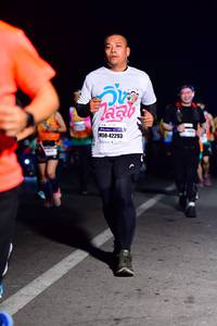 BIB: 42293
                            <button type="button" onclick="openModal(8303627)" class="btn btn-primary btn-sm float-right btn-popup" data-toggle="modal" data-target=".modal-high-quality">
                        <i class="fas fa-shopping-cart"></i> Add to Cart
                    </button>
                                            <button type="button" onclick="isThisMe(8303627, true)" class="btn btn-success btn-sm float-right btn-popup btn-isme hidden" data-toggle="tooltip" data-placement="bottom" title="นี่คือรูปของคุณใช่ไหม คลิกที่นี่เพื่อเอาเข้าอัลบั้ม">
                        <i class="fas fa-plus"></i> Add to album
                    </button>
                    <button type="button" onclick="isThisMe(8303627, false)" class="btn btn-warning btn-sm float-right btn-popup btn-isnotme hidden">
                        <i class="fas fa-ban"></i> Remove from album
                    </button>