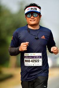 BIB: 421952, 42522
                            <button type="button" onclick="openModal(8986083)" class="btn btn-primary btn-sm float-right btn-popup" data-toggle="modal" data-target=".modal-high-quality">
                        <i class="fas fa-shopping-cart"></i> Add to Cart
                    </button>
                                            <button type="button" onclick="isThisMe(8986083, true)" class="btn btn-success btn-sm float-right btn-popup btn-isme hidden" data-toggle="tooltip" data-placement="bottom" title="นี่คือรูปของคุณใช่ไหม คลิกที่นี่เพื่อเอาเข้าอัลบั้ม">
                        <i class="fas fa-plus"></i> Add to album
                    </button>
                    <button type="button" onclick="isThisMe(8986083, false)" class="btn btn-warning btn-sm float-right btn-popup btn-isnotme hidden">
                        <i class="fas fa-ban"></i> Remove from album
                    </button>
