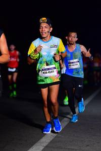 BIB: 40286, 45411
                            <button type="button" onclick="openModal(8273426)" class="btn btn-primary btn-sm float-right btn-popup" data-toggle="modal" data-target=".modal-high-quality">
                        <i class="fas fa-shopping-cart"></i> Add to Cart
                    </button>
                                            <button type="button" onclick="isThisMe(8273426, true)" class="btn btn-success btn-sm float-right btn-popup btn-isme hidden" data-toggle="tooltip" data-placement="bottom" title="นี่คือรูปของคุณใช่ไหม คลิกที่นี่เพื่อเอาเข้าอัลบั้ม">
                        <i class="fas fa-plus"></i> Add to album
                    </button>
                    <button type="button" onclick="isThisMe(8273426, false)" class="btn btn-warning btn-sm float-right btn-popup btn-isnotme hidden">
                        <i class="fas fa-ban"></i> Remove from album
                    </button>