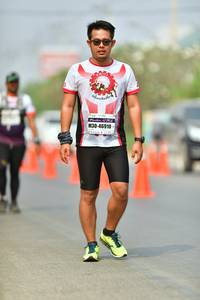 BIB: 46910
                            <button type="button" onclick="openModal(7518373)" class="btn btn-primary btn-sm float-right btn-popup" data-toggle="modal" data-target=".modal-high-quality">
                        <i class="fas fa-shopping-cart"></i> Add to Cart
                    </button>
                                            <button type="button" onclick="isThisMe(7518373, true)" class="btn btn-success btn-sm float-right btn-popup btn-isme hidden" data-toggle="tooltip" data-placement="bottom" title="นี่คือรูปของคุณใช่ไหม คลิกที่นี่เพื่อเอาเข้าอัลบั้ม">
                        <i class="fas fa-plus"></i> Add to album
                    </button>
                    <button type="button" onclick="isThisMe(7518373, false)" class="btn btn-warning btn-sm float-right btn-popup btn-isnotme hidden">
                        <i class="fas fa-ban"></i> Remove from album
                    </button>